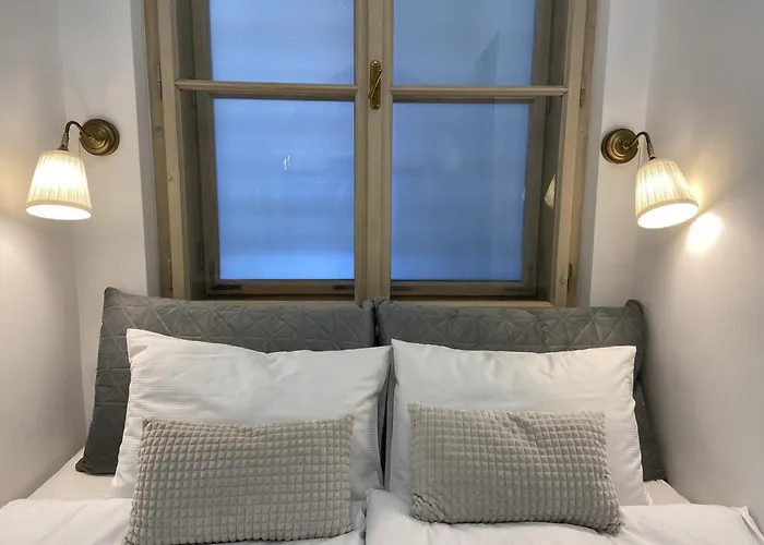 Apartment Breg - Old Town River *