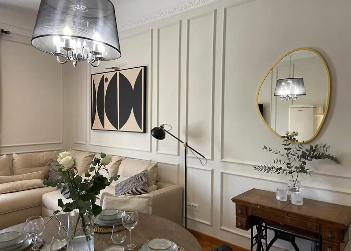 Breg - Old Town River Apartment *