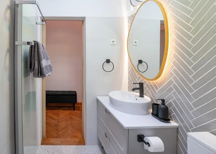 Breg - Old Town River Ljubljana